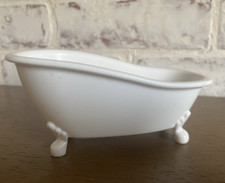 Mini saboneteira decorativa branca de plástico com pés de garra comprar usado  Enviando para Brazil