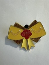 Broche Disney Loungefly Princess Bow Mystery Beauty & the Beast Belle 134244 A3 comprar usado  Enviando para Brazil