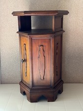 Tavolino epoca esagonale usato Tavolino epoca esagonale usato  Gozzano