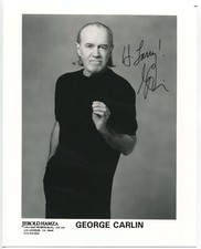 George carlin signed d'occasion  Expédié en Belgium