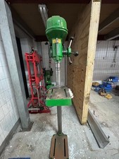 Meddings standing pillar for sale Meddings standing pillar for sale  ILFORD