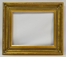 XX w. Stara drewniana rama Oryginalny stan ze złotym kolorem Wymiary w złocie: 51x40,5 cm na sprzedaż  PL