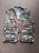Boys camo waistcoat for sale  NORWICH