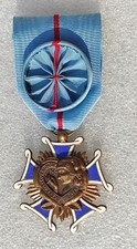 Medaille ordre courtoisie d'occasion  Plombières-lès-Dijon