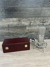 Neumann set large for sale  Robertsville