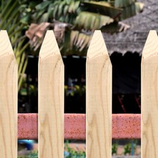 Pali legno pezzi usato  Spedire a Italy