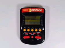 Juego de dados electrónicos de mano Milton Bradley Yahtzee 1995 de colección probado segunda mano  Embacar hacia Mexico