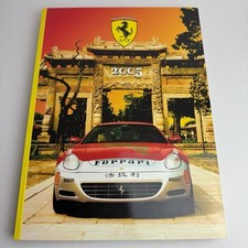 Ferrari 2005 yearbook d'occasion  Saint-Genis-de-Saintonge