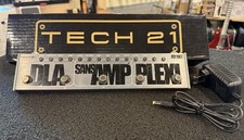 Usado, Pedal de atraso e ganho Tech 21 Fly Rig 5 V1 ressonância para baixo de guitarra com caixa e potência comprar usado  Enviando para Brazil