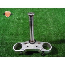 Piastra inferiore forcella usato Piastra inferiore forcella usato  Napoli