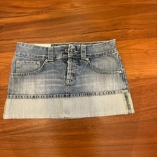 Minigonna jeans usato  Polignano a Mare