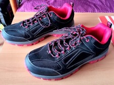 Paire chaussures sport d'occasion  Moulins