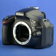 Corpo da câmera digital Nikon D5200, usado comprar usado  Enviando para Brazil