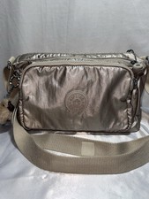Kipling angela bag d'occasion  Expédié en Belgium
