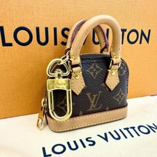 Bolsa de mão Louis Vuitton Micro Alma monograma charme chaveiro MO0995 IK4212 G4 comprar usado  Enviando para Brazil