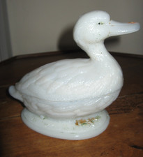 Boite beurre opaline d'occasion Boite beurre opaline d'occasion  Bon-Encontre