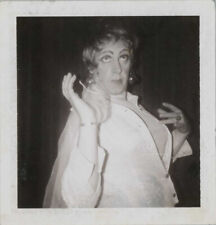 Drag queen dickinson d'occasion  Gençay