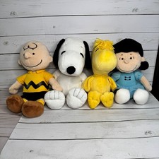 Peanuts plush set for sale  New Berlin