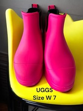Ugg women droplet for sale  Port Saint Lucie
