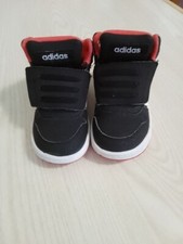 Scarpe adidas 23 usato  Italia
