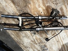 Garfos dianteiros e pinças de freio Yamaha Max, usado comprar usado Garfos dianteiros e pinças de freio Yamaha Max, usado comprar usado  Enviando para Brazil