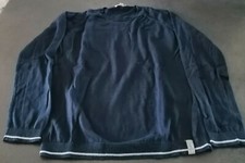 Pull bleu marine d'occasion  Carvin