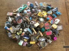 Lot 200 anciens d'occasion  Châteauroux