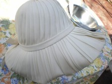 Jolie chapeau vintage d'occasion  Sedan