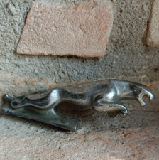 Emblema leaper jaguar usato  Perugia