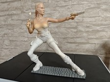 Lara croft figur gebraucht kaufen  Neuried