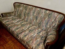 Divano posti legno usato Divano posti legno usato  Torre Pellice