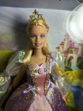 2001 barbie rapunzel usato  Spedire a Italy