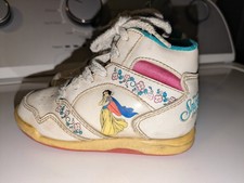 Tênis infantil vintage anos 90 Branca de Neve Disney tamanho 8 comprar usado  Enviando para Brazil