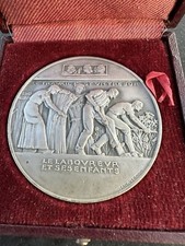 Médaille bronze argenté d'occasion  Cusset
