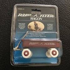 Vintage miniature radio for sale  Eaton Rapids