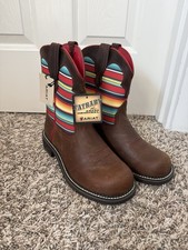 9.5 ariat women for sale  Ridgefield