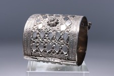 massiver armreif gebraucht kaufen massiver armreif gebraucht kaufen Mainz