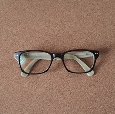 Monture lunettes lun d'occasion Monture lunettes lun d'occasion  Aix-les-Bains