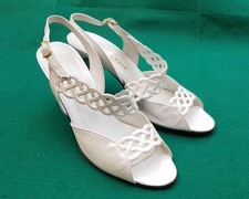Pearl white sabrina for sale  MACCLESFIELD