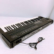 Yamaha dx7 iid d'occasion  Expédié en Belgium
