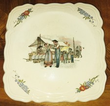 Petite assiette carrée d'occasion  Jussey