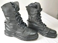 Stivali dr. martens usato  Santa Maria Capua Vetere