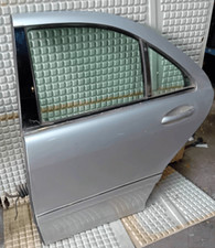 A2207300105 porta post. usato  Italia