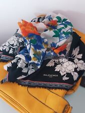 Foulard balenciaga paris usato  Latina