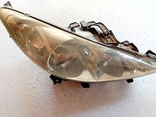 Faro anteriore destro usato  Italia