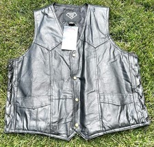 Diamond plate women for sale  Livonia