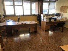 Mobili per ufficio usato  Lecce