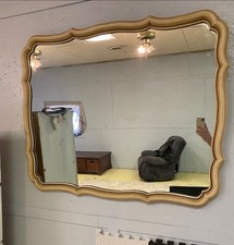 Mirror inches tall for sale  Wardell