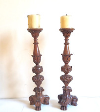 Pair large carved d'occasion  Expédié en Belgium