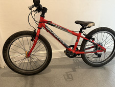 Islabike beinn kids for sale  LONDON